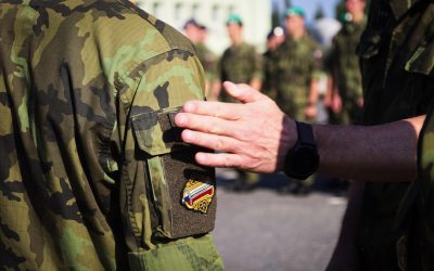 Slavnostním nástupem jsme zakončili školní rok 2025/2026